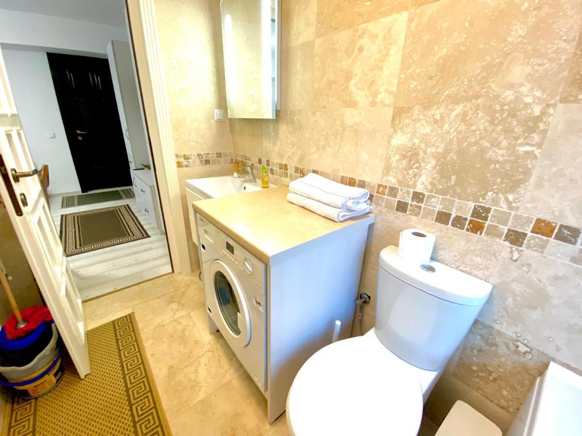 Ferienwohnung Apartament Sara Iasi Exterior foto